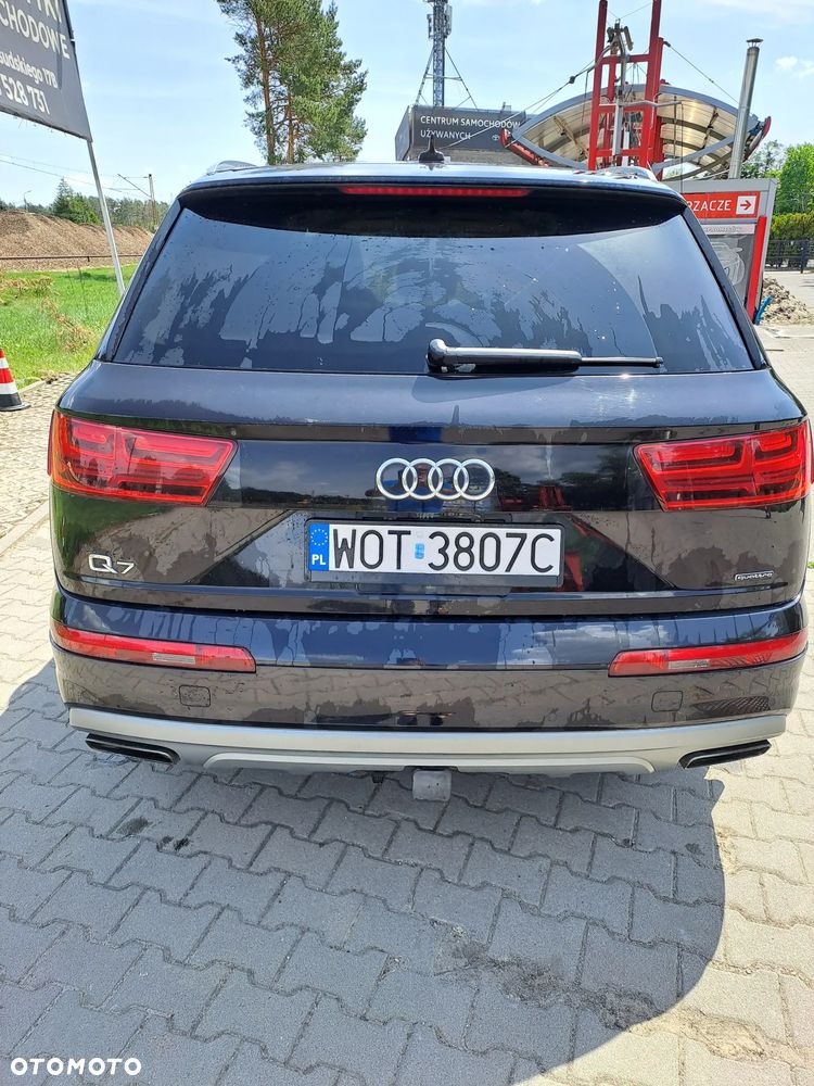 Audi Q7 - 6