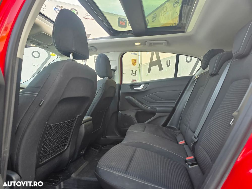 Ford Focus 1.5 TDCi DPF Start-Stopp-System Titanium - 10