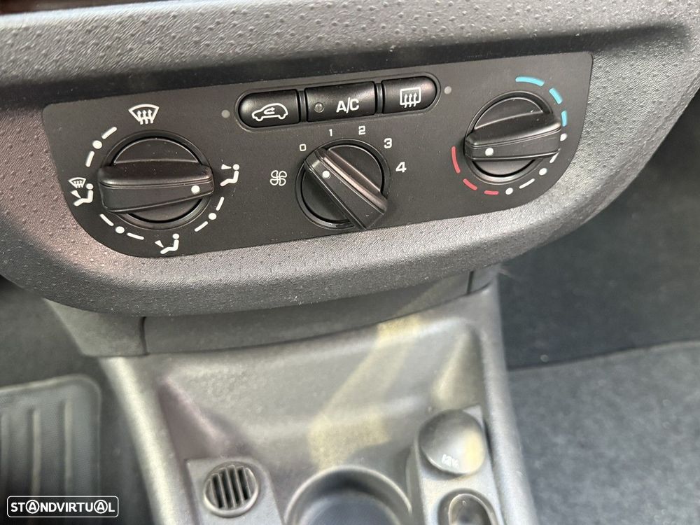 Citroën C2 1.4 HDi X - 12