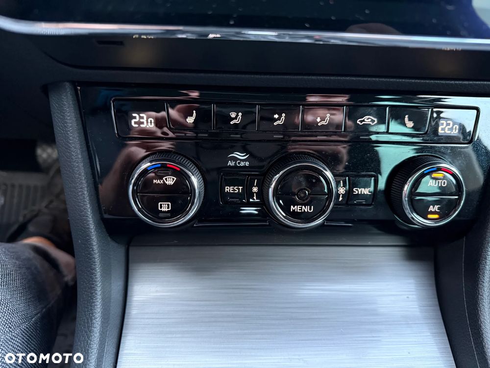 Skoda Superb 2.0 TDI SCR Style DSG - 16