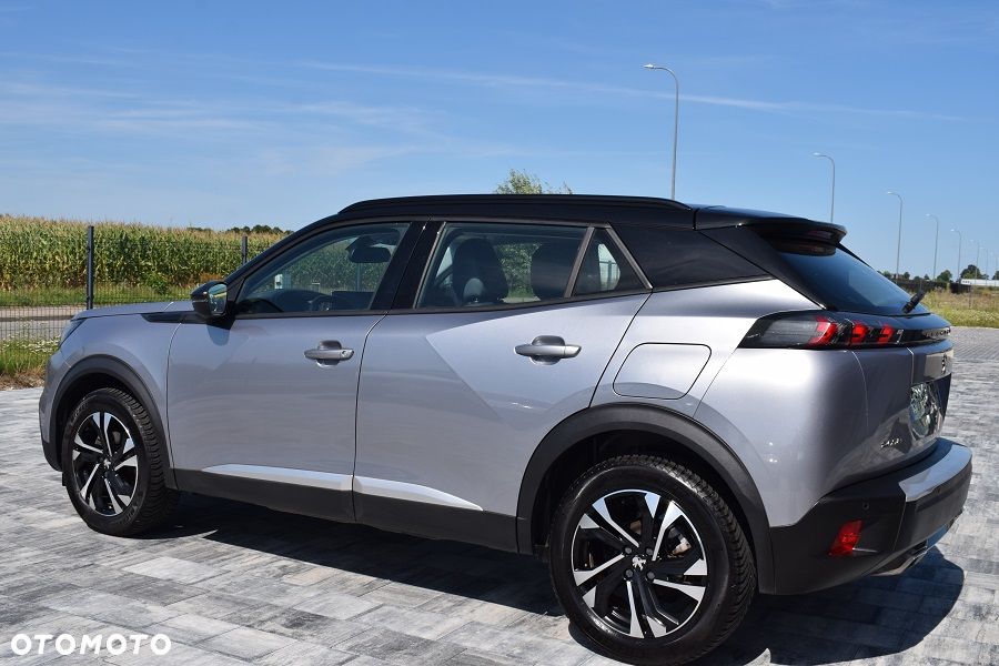Peugeot 2008 PureTech 130 Allure - 4
