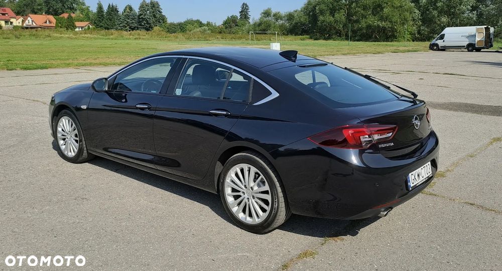 Opel Insignia 2.0 CDTI 4x4 Innovation S&S - 4