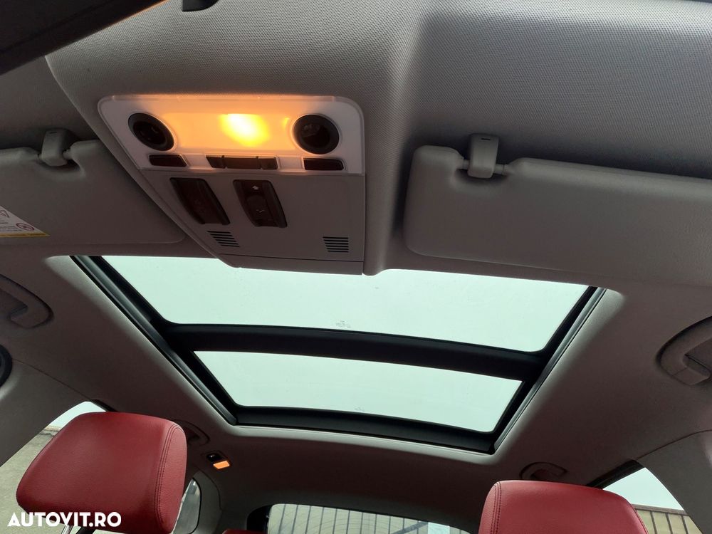 BMW X1 xDrive20d Sport Line - 24