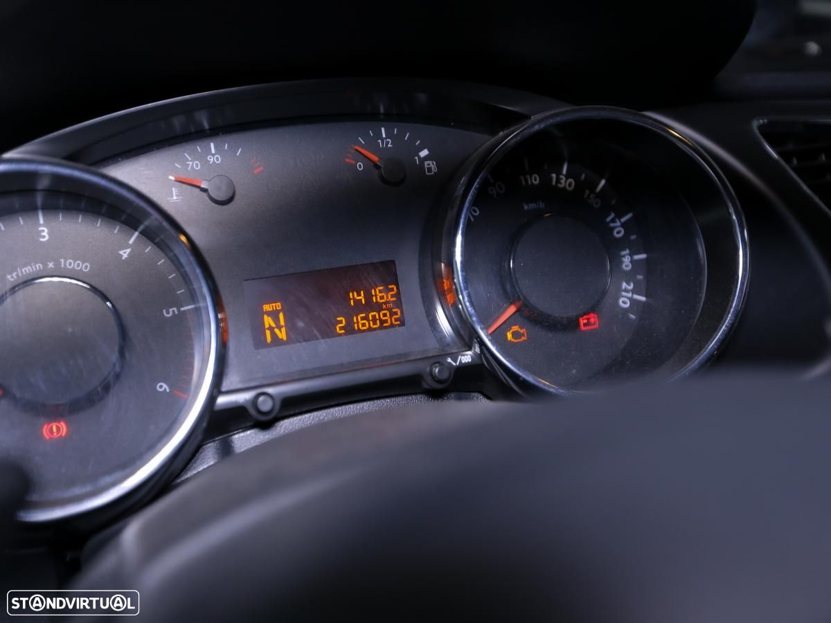 Peugeot 3008 1.6 e-HDi Active 2-Tronic - 10