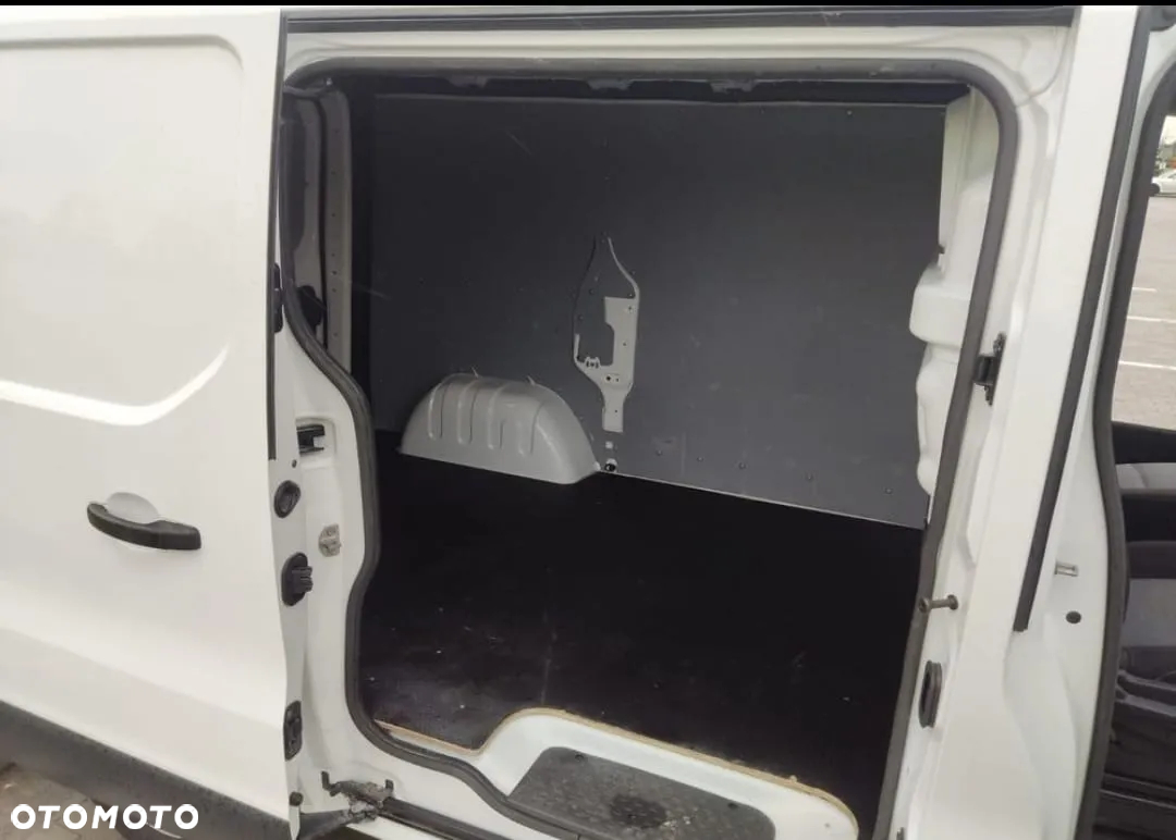 Opel VIVARO - 16