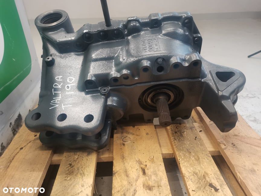 WOM tylny Valtra T 213 - 5