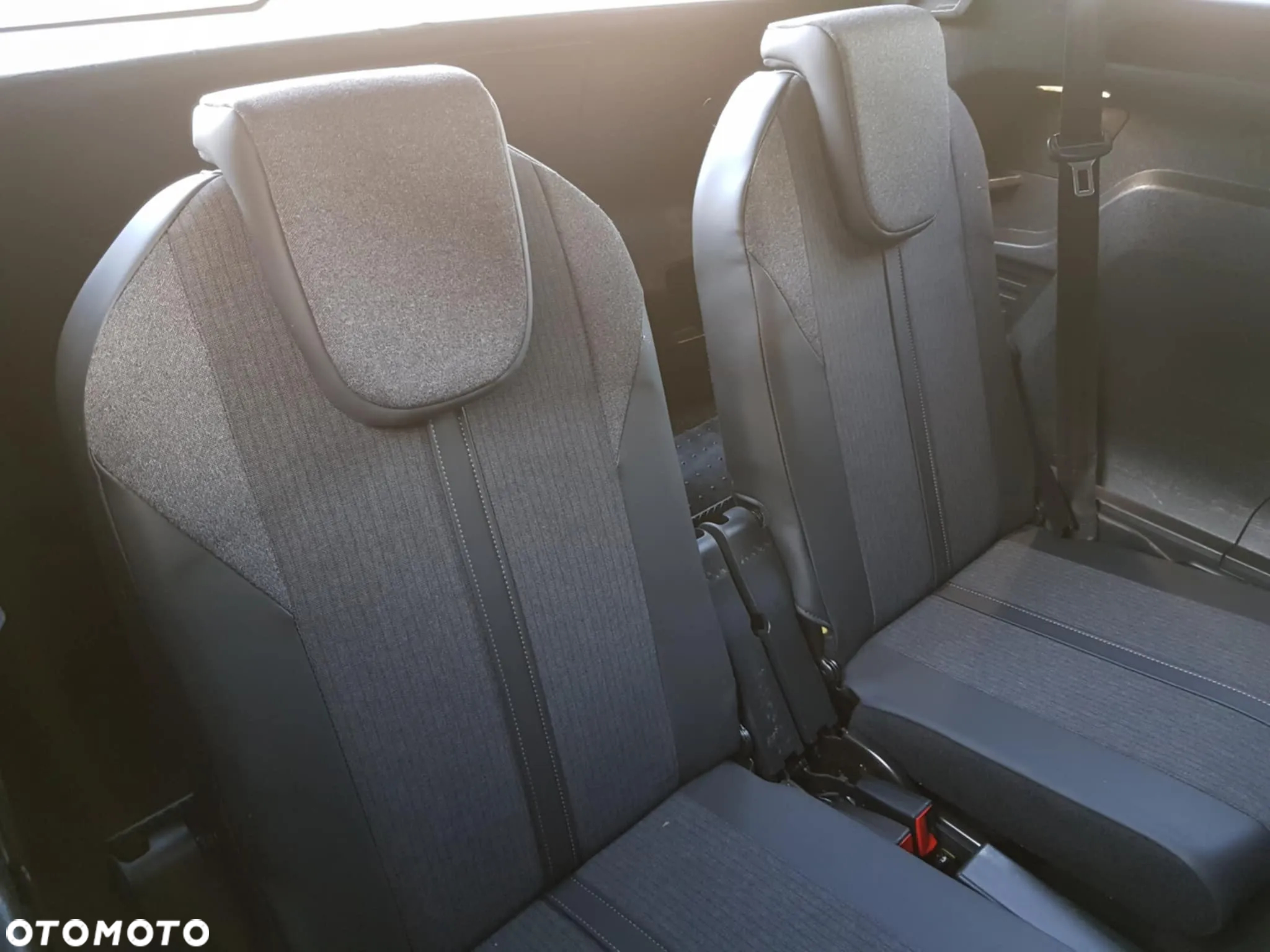 Peugeot 5008 - 34