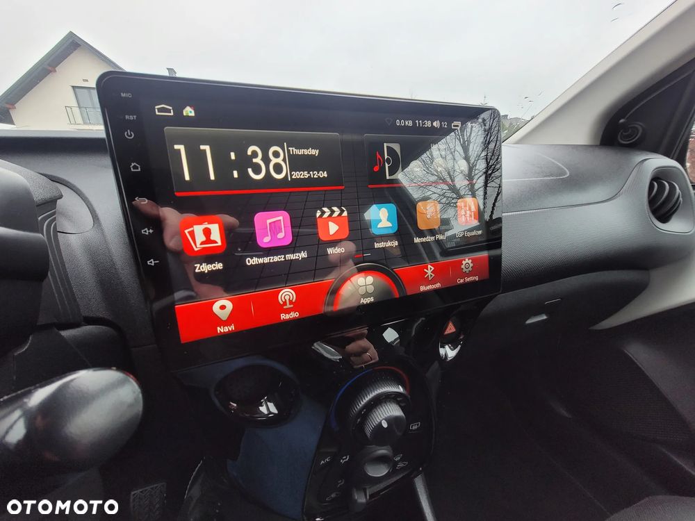 Toyota Aygo x-trend - 10