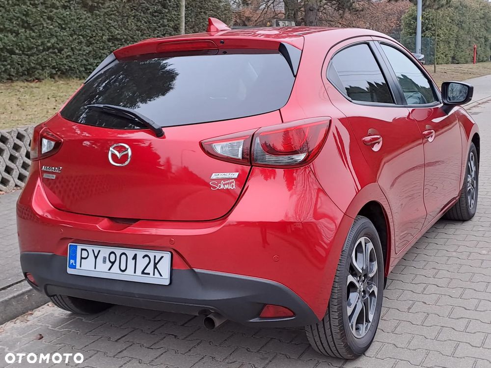 Mazda 2 - 4