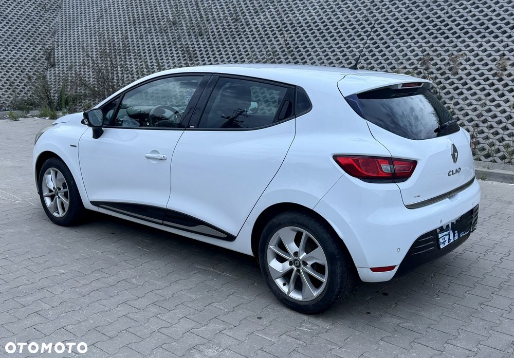 Renault Clio 1.2 16V Limited - 2