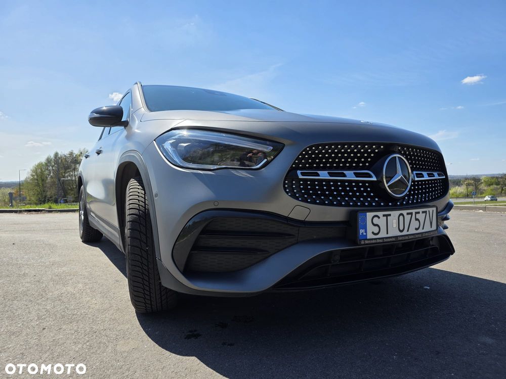 Mercedes-Benz GLA 180 d Business Edition - 3