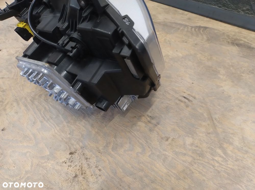 Reflektor lampa daf xg xf xd prawa lewa - 16