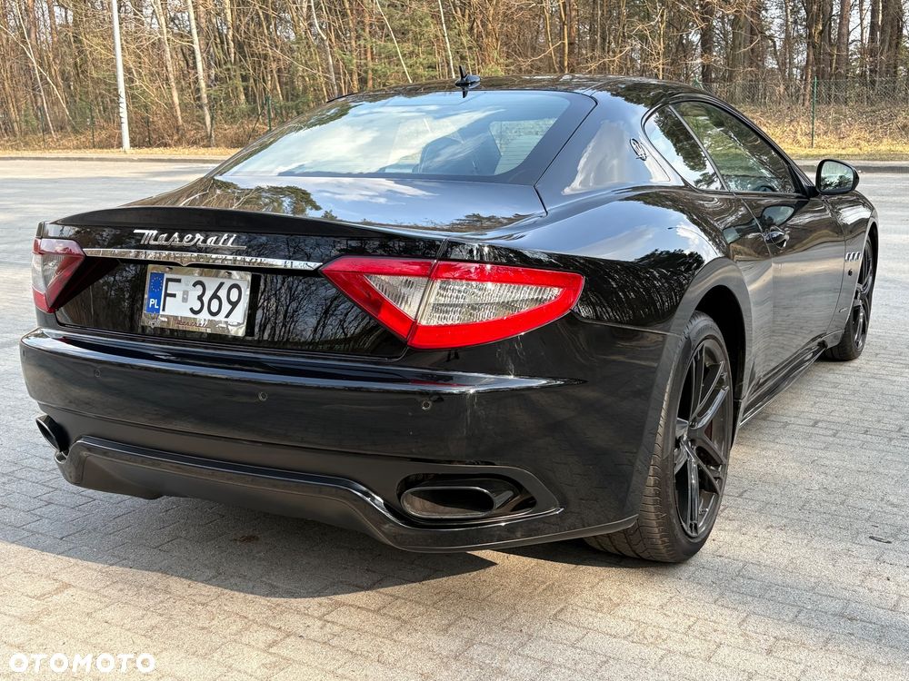 Maserati GranTurismo S Automatik - 8