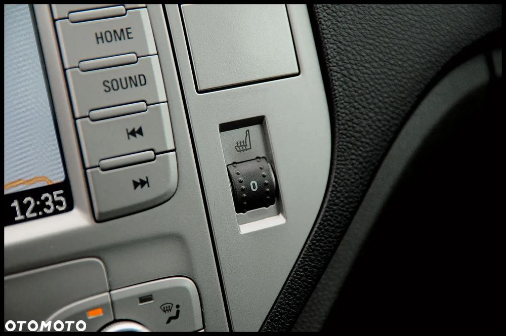 Ford Kuga 2.0 TDCi Titanium - 37