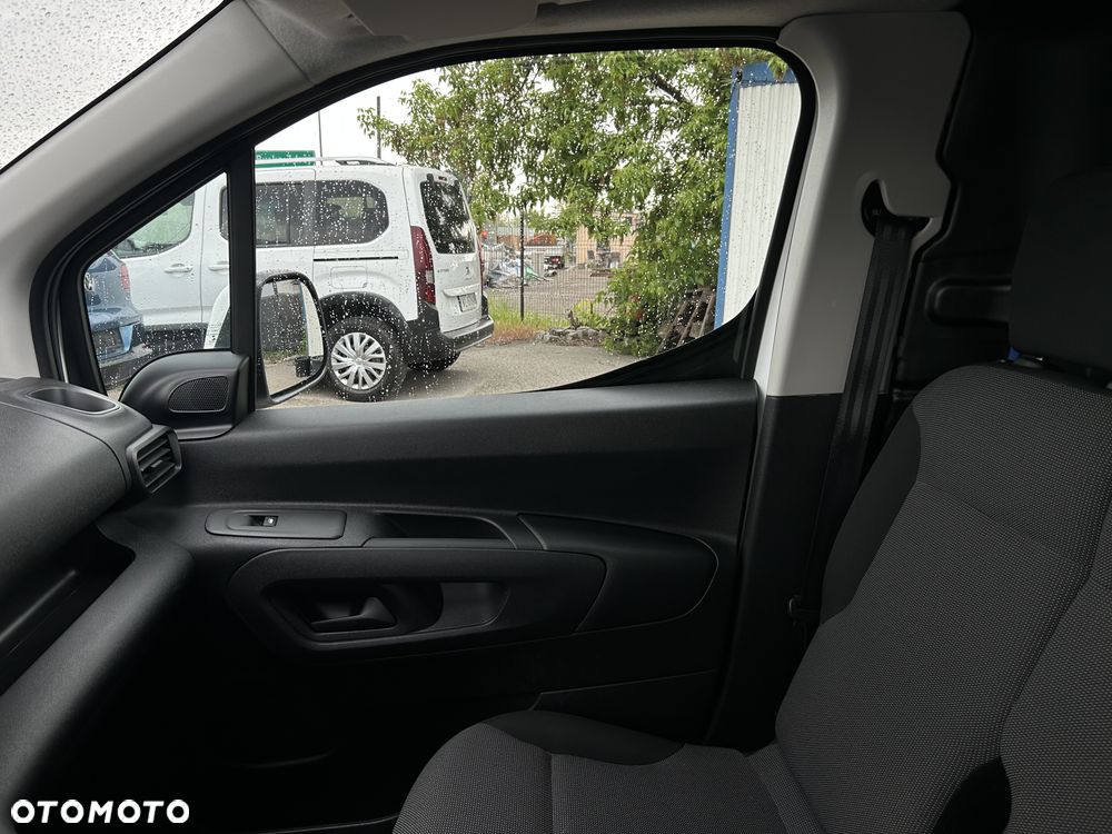 Opel Combo - 18