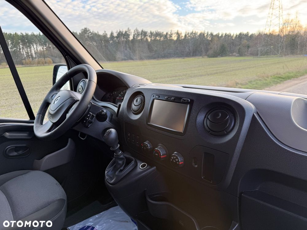Renault Master - 18