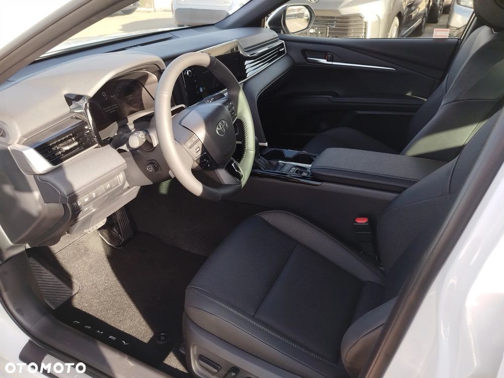 Toyota Camry 2.5 Hybrid Dynamic Force Prestige e-CVT - 8