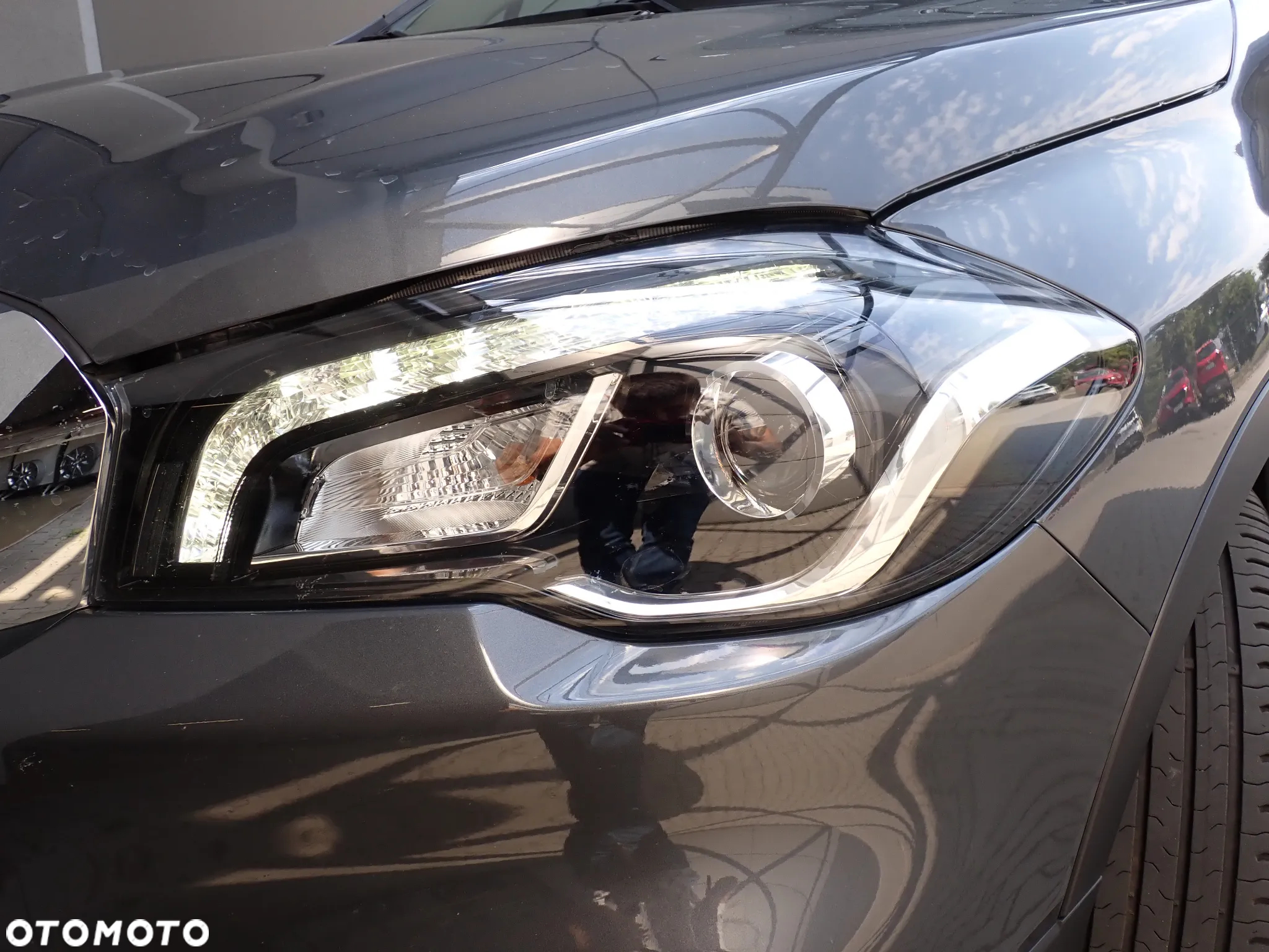 Suzuki SX4 S-Cross 1.0 T Premium - 17