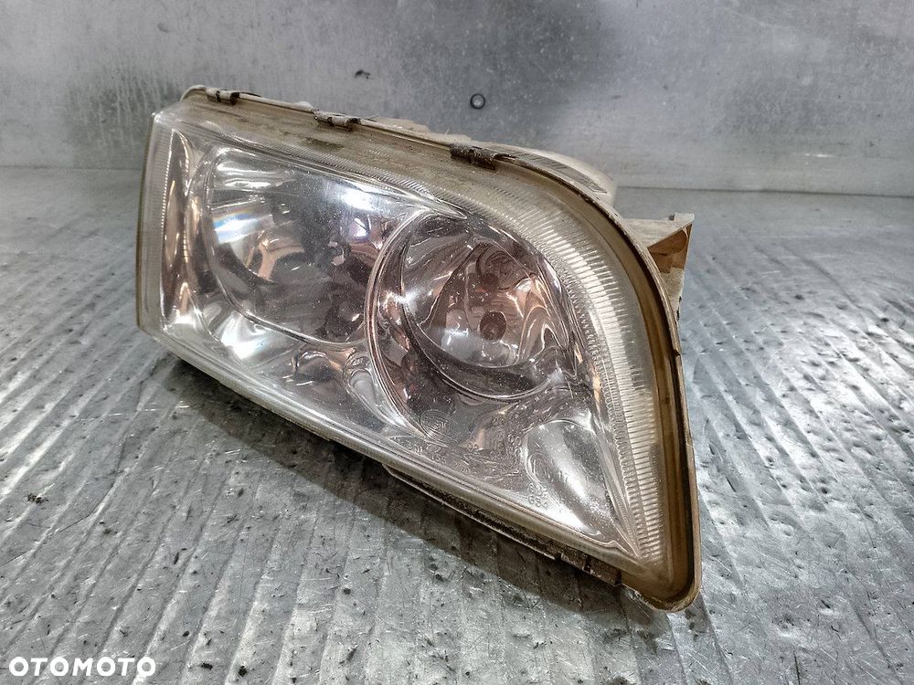 LAMPY PRZÓD KOMPLET VOLVO V40 1AG007861-33  1AG007861-34 30899682  30899683 - 6
