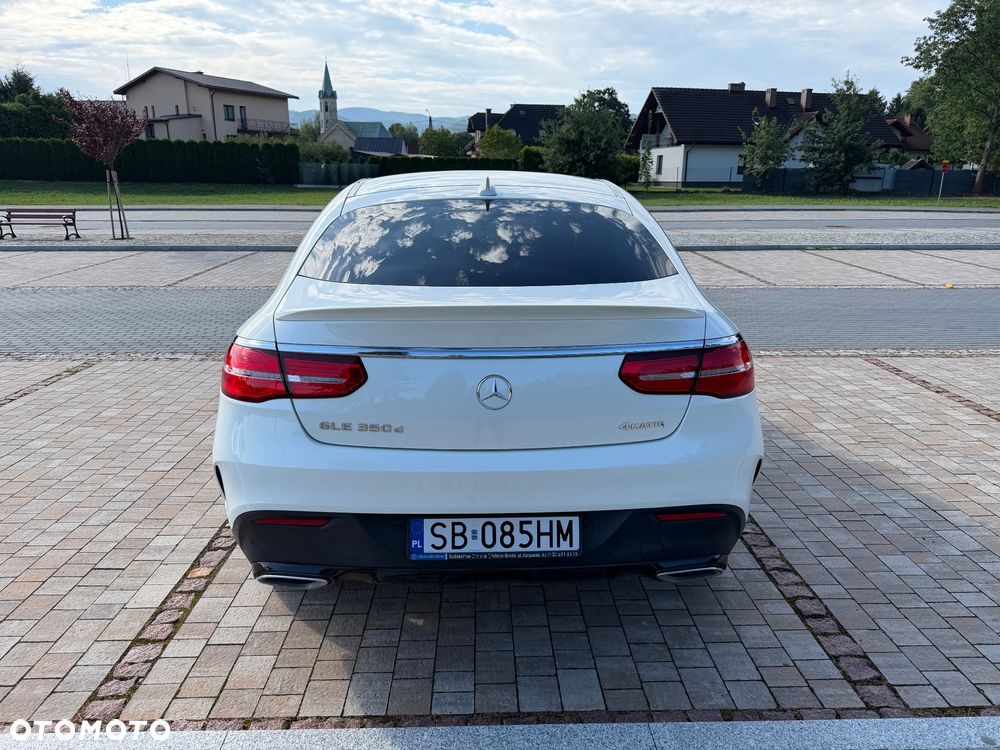 Mercedes-Benz GLE - 11