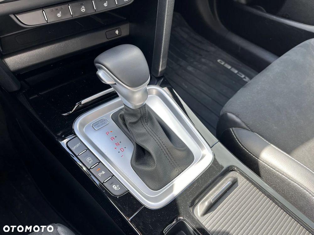 Kia XCeed 1.5 T-GDI Prestige Line DCT - 15