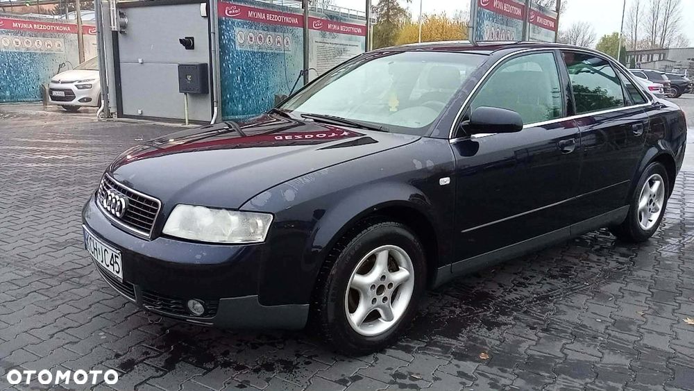 Audi A4 Limousine - 7