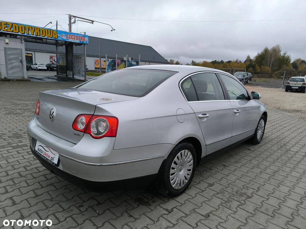 Volkswagen Passat - 6