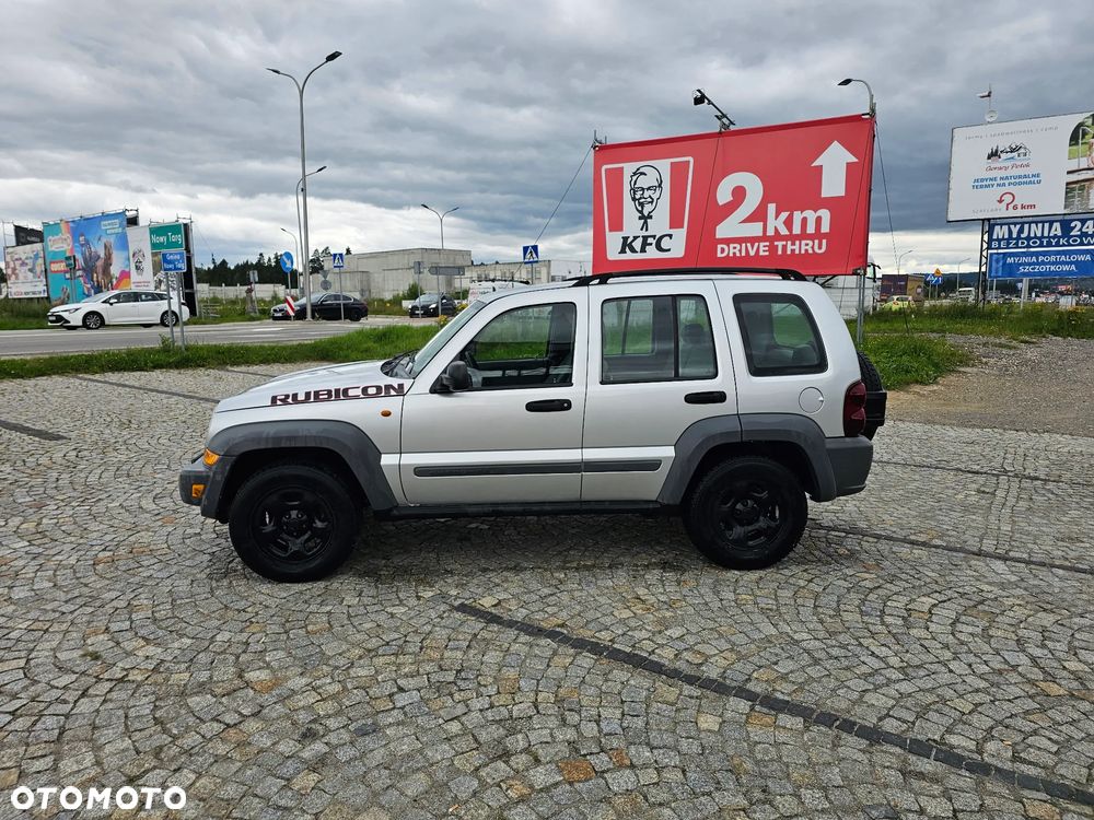 Jeep Cherokee 2.8 CRD Sport - 9