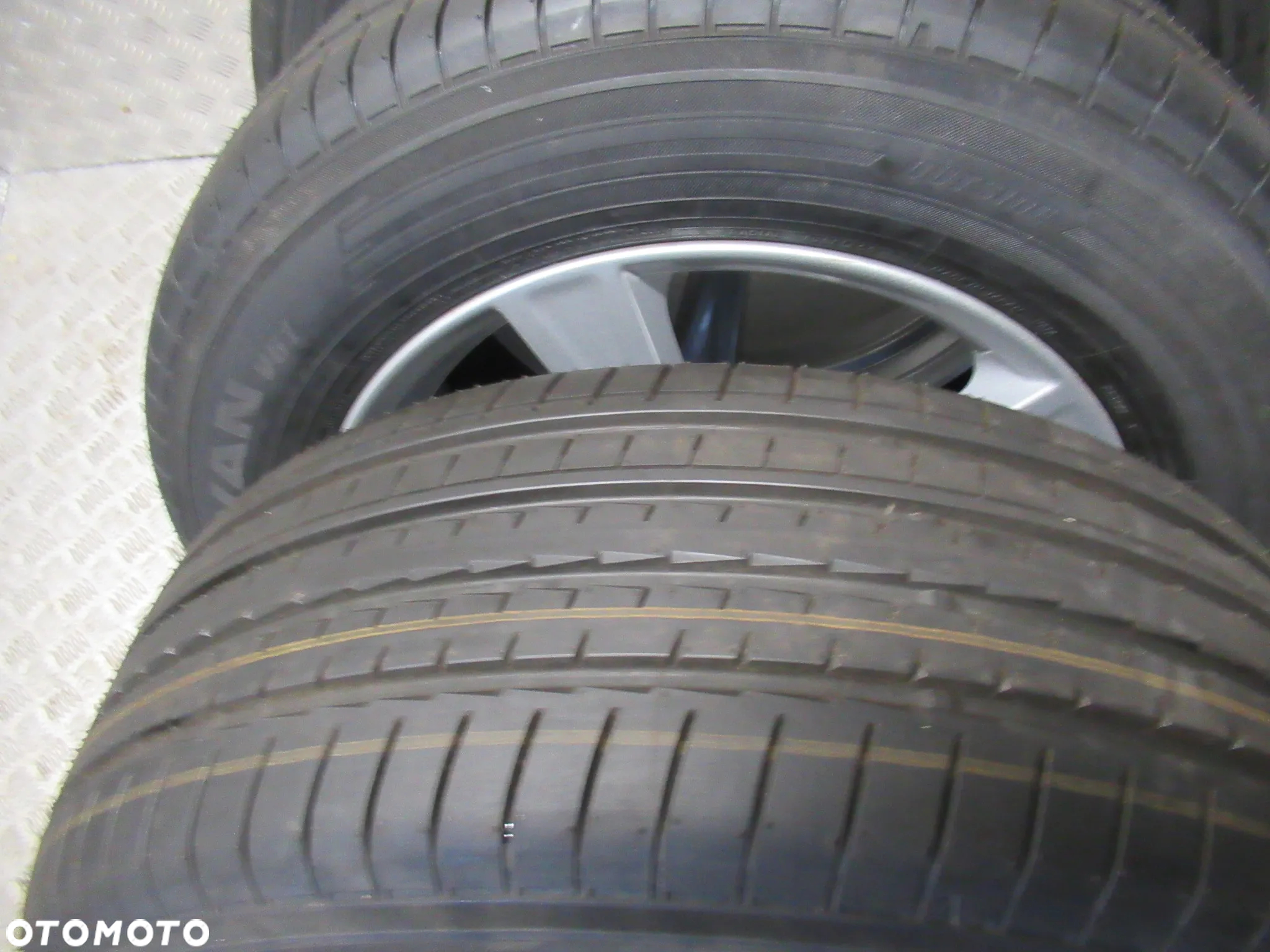 Koła Volvo XC60 XC90 8Jx18 et42,5 5x108 NOWE OPONY - 9