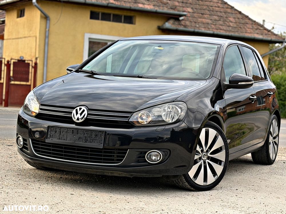 Volkswagen Golf - 2