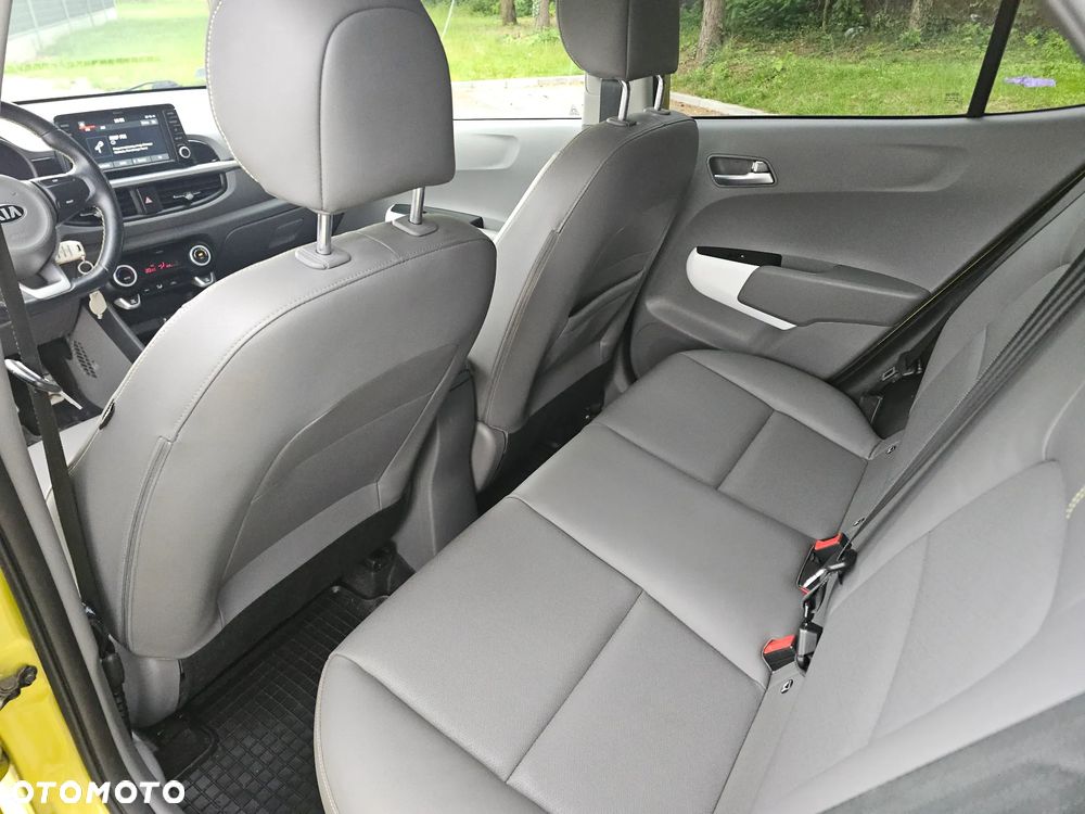 Kia Picanto 1.2 X-Line - 12