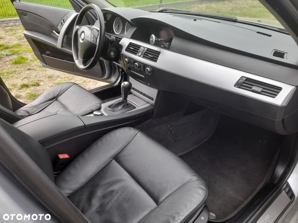 BMW Seria 5 - 12