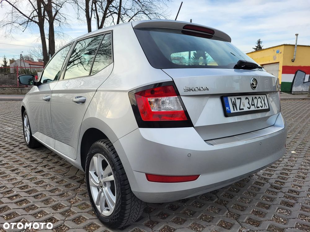 Skoda Fabia 1.0 Ambition - 33