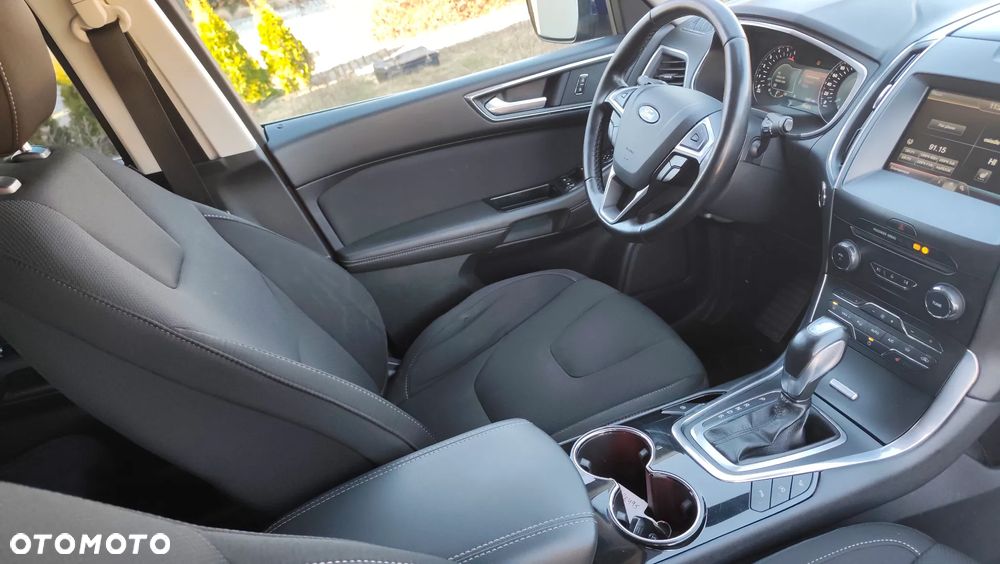 Ford S-Max 2.0 TDCi DPF Champions Edition - 39