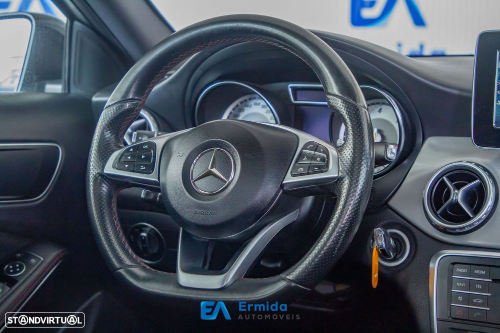 Mercedes-Benz GLA 220 d AMG Line - 24