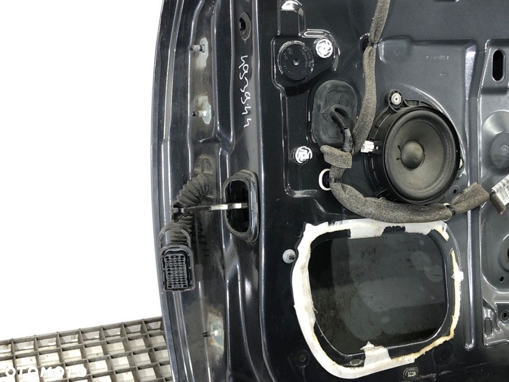 DRZWI PRAWY PRZÓD - 369.00 PLN - RENAULT MEGANE III Grandtour (KZ0/1) 2008 - 2022 1.2 TCe (KZ2B, - 7