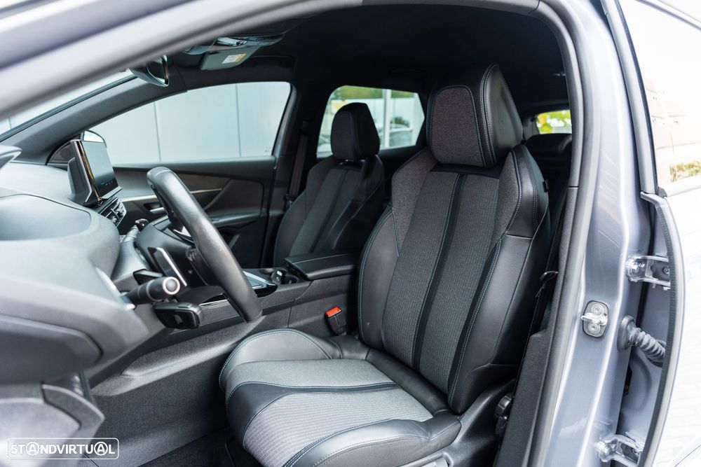 Peugeot 3008 1.6 Hybrid Allure e-EAT8 - 9