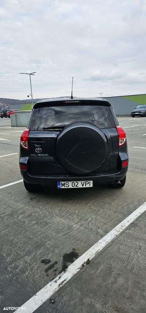 Toyota RAV4 2.2 D-4D Confort - 6