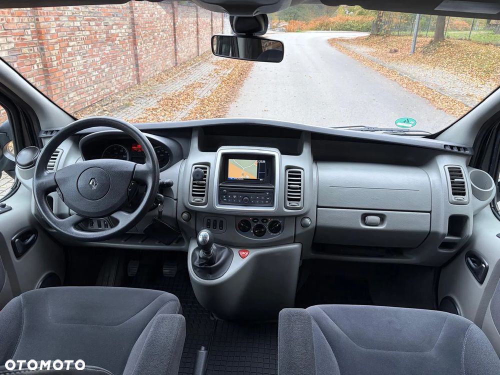 Renault Trafic Grand Passenger Pack Clim - 28