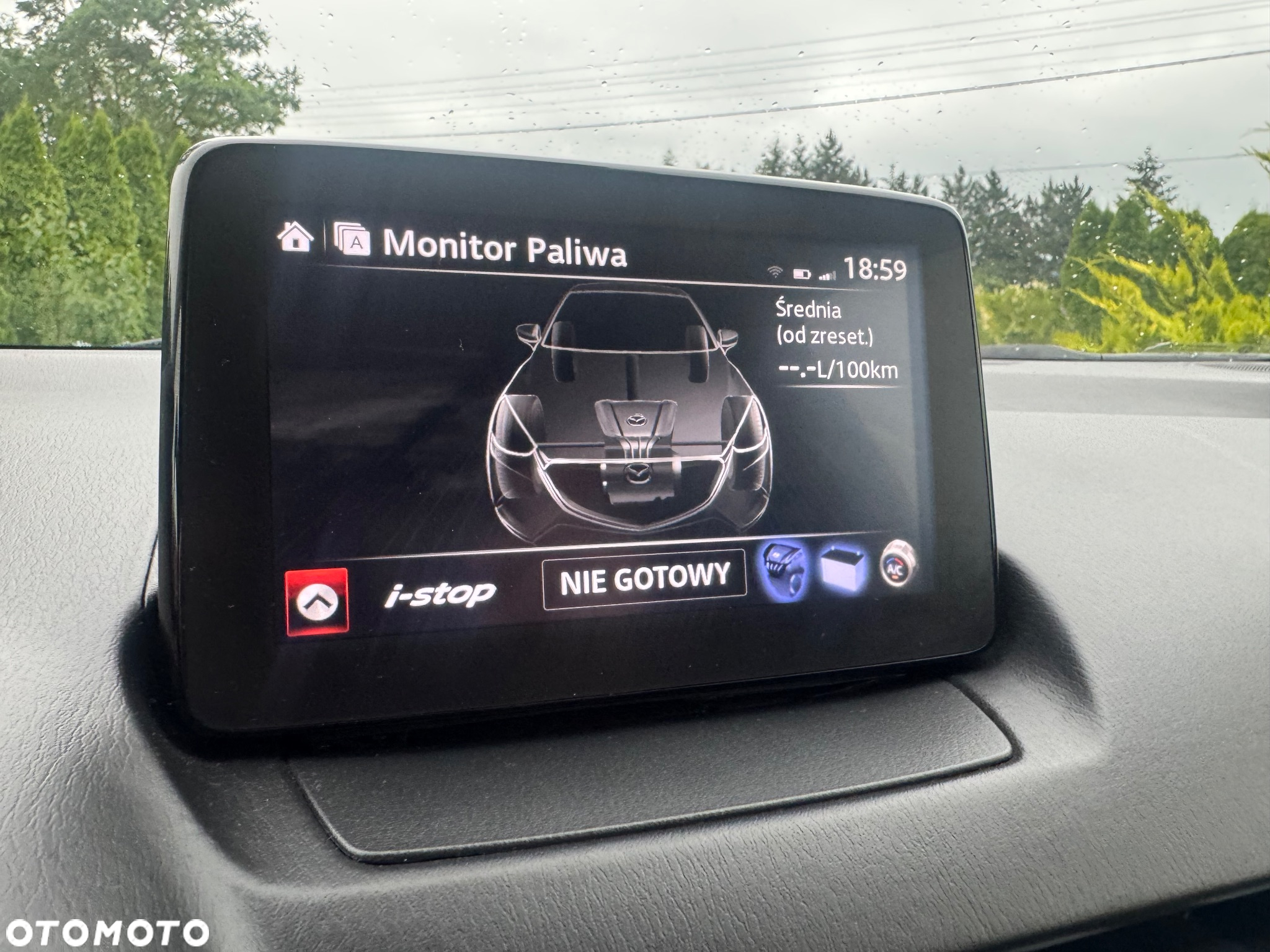 Mazda 2 SKYACTIV-G 90 Homura - 28