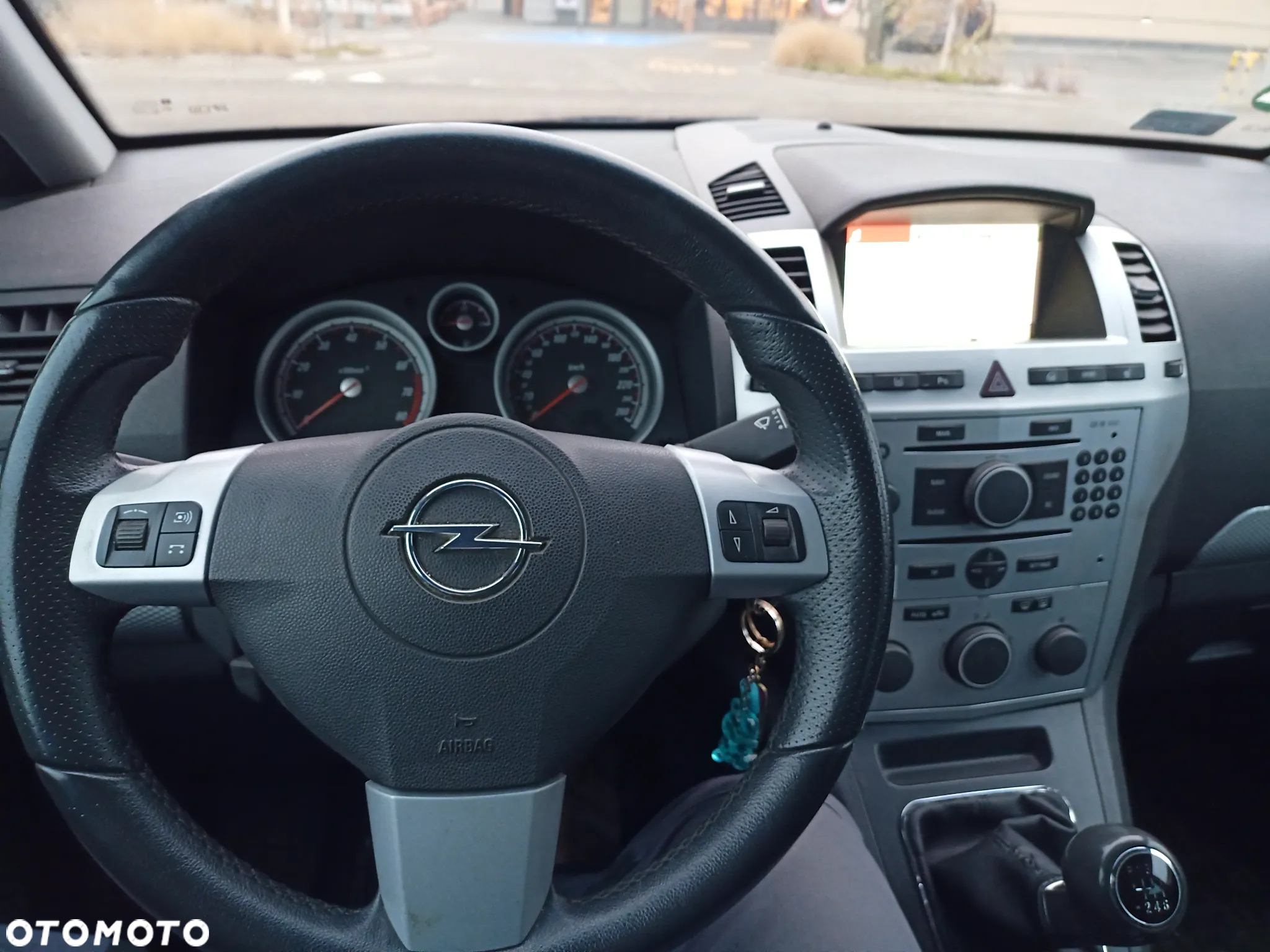 Opel Zafira 2.0 T Sport - 4