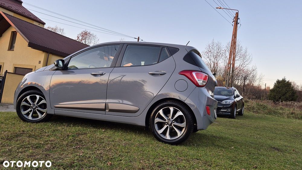 Hyundai i10 1.2 Fifa World Cup Edition - 3