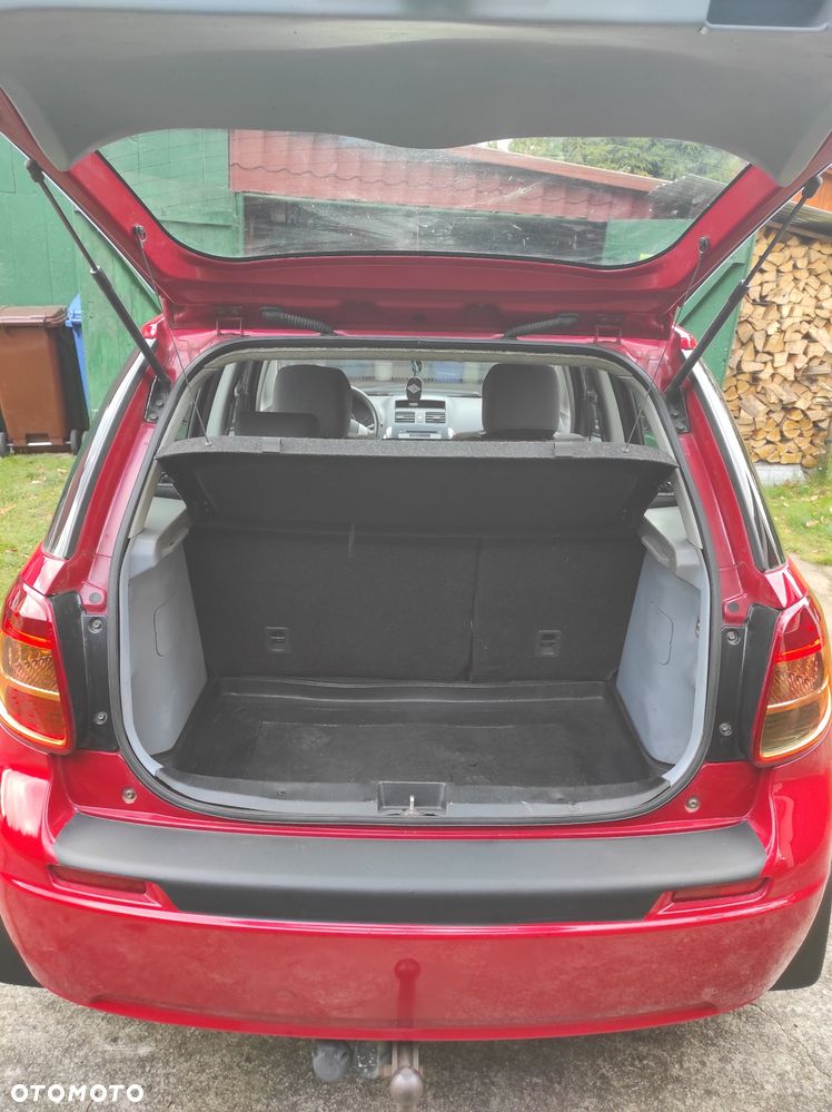 Suzuki SX4 - 7