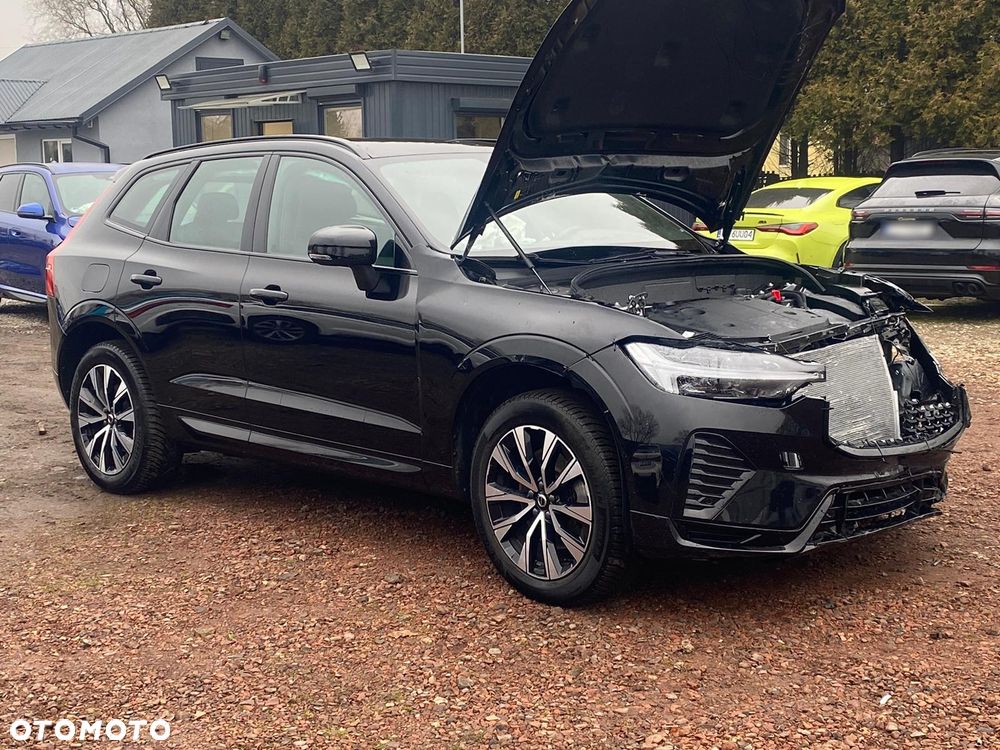 Volvo XC 60 B4 D AWD Plus Dark - 3