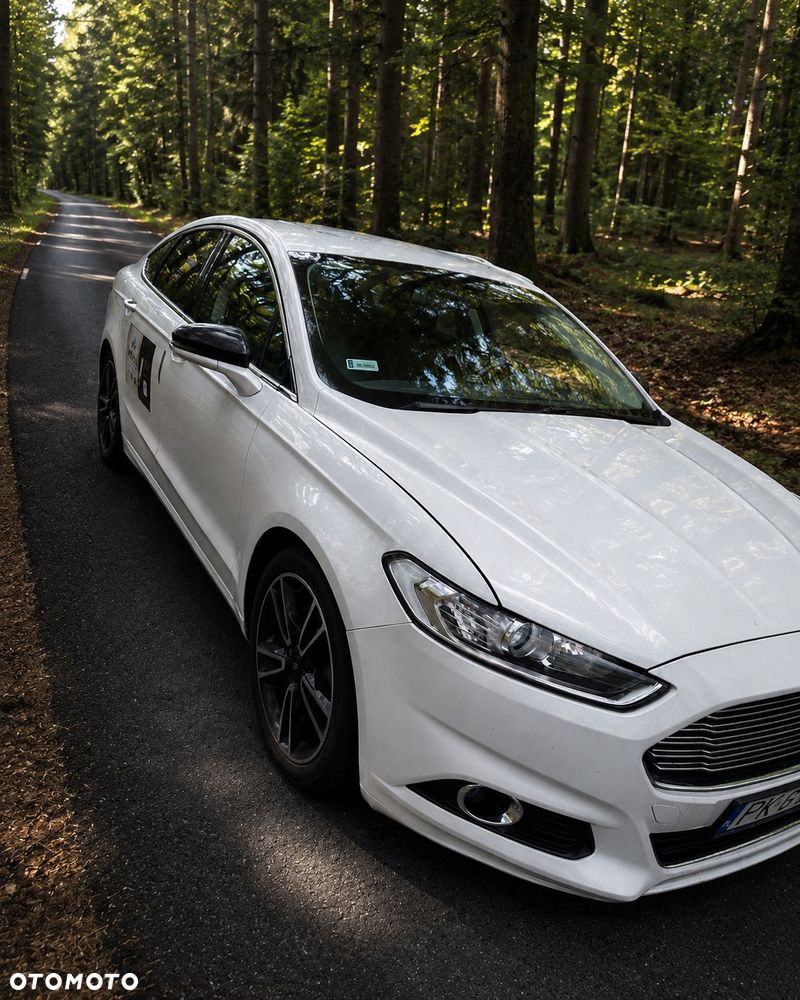 Ford Fusion - 1
