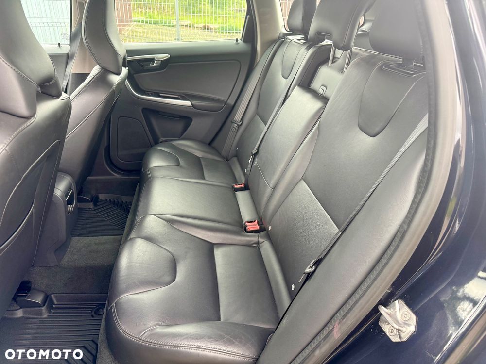 Volvo XC 60 - 12