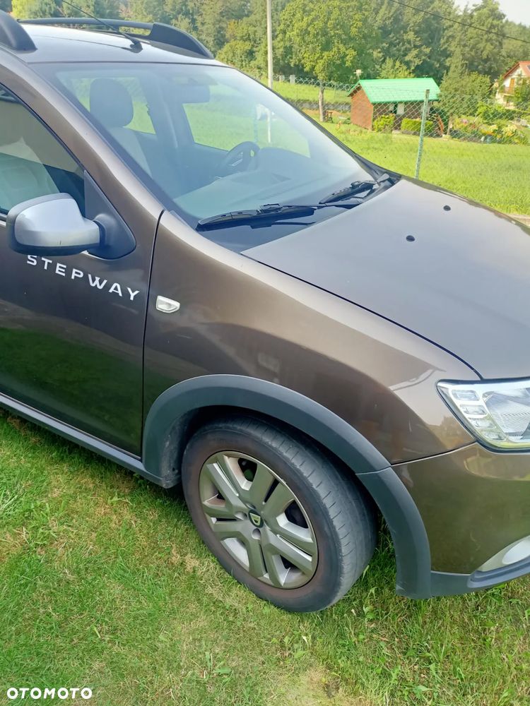 Dacia Sandero 0.9 TCe Laureate S&S - 6