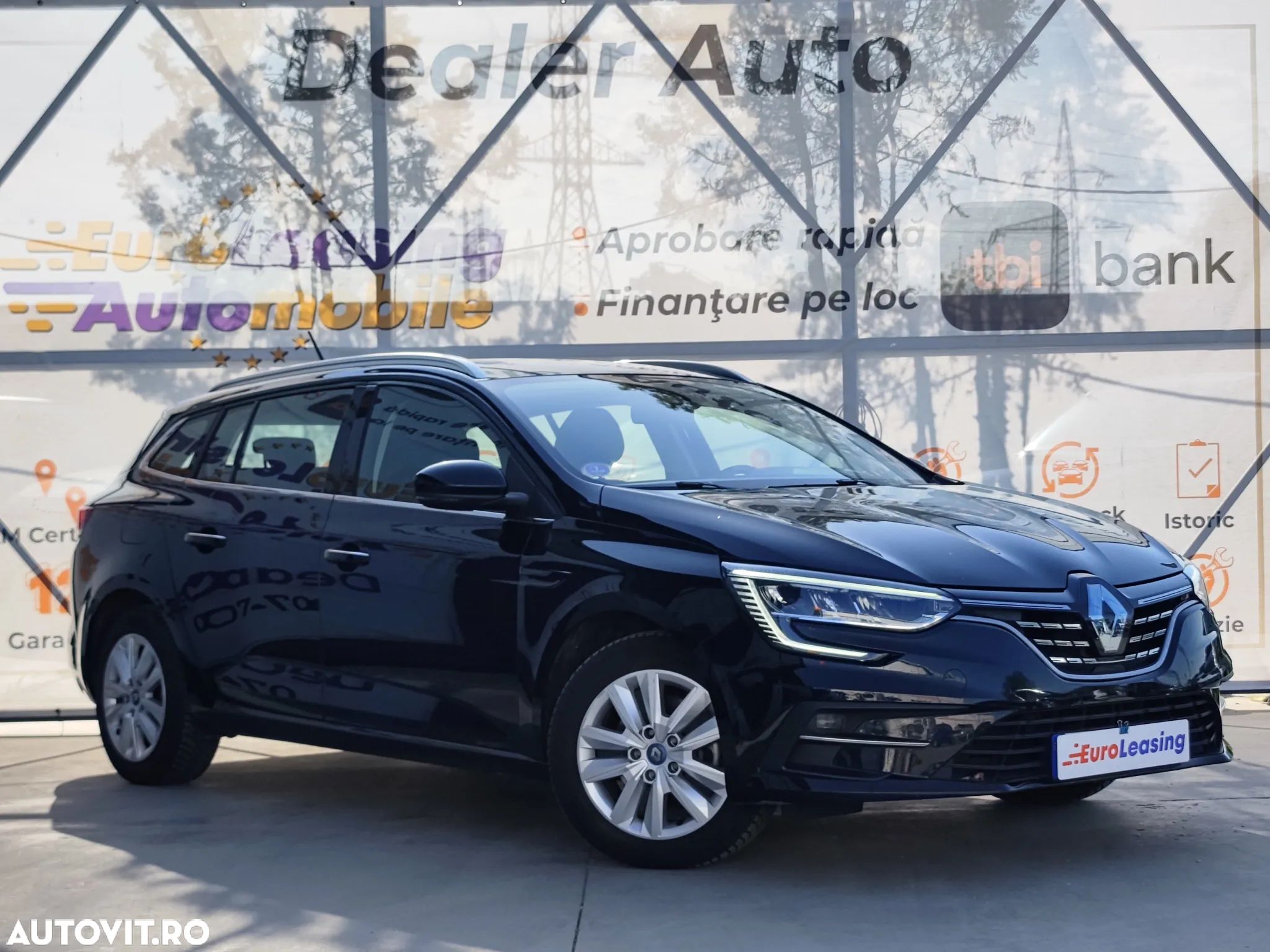 Renault Megane Grandtour E-TECH Plug-in 160 BUSINESS EDITION - 1