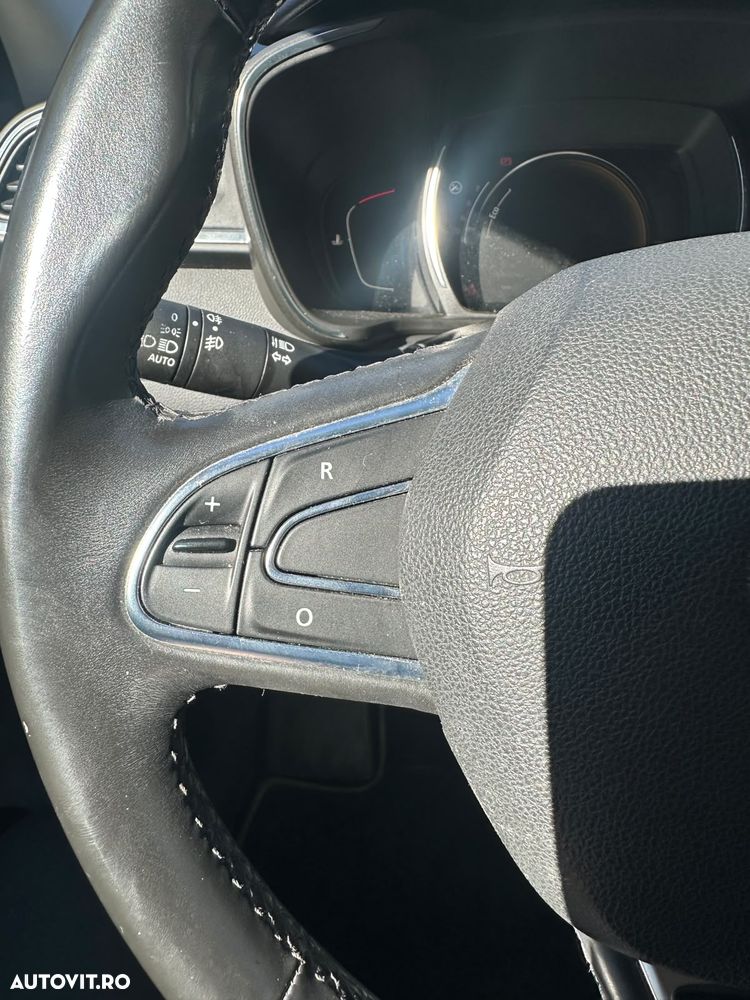 Renault Kadjar Energy dCi 110 EDC Bose Edition - 14