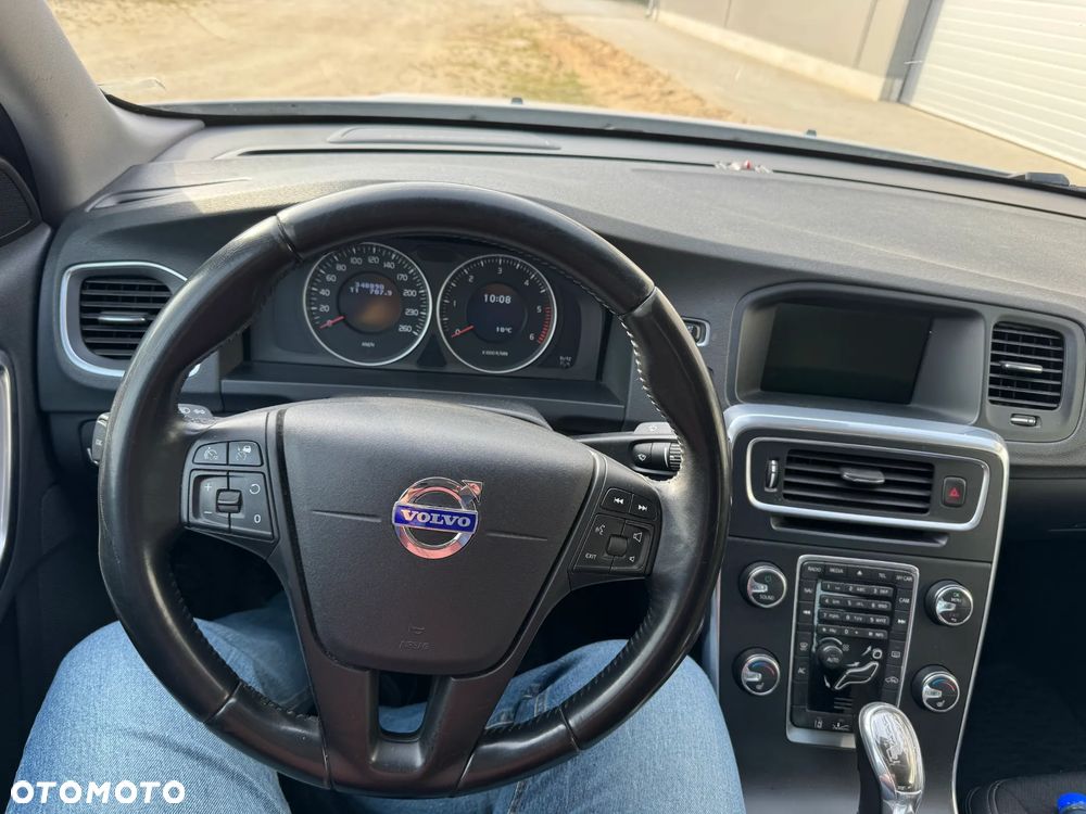 Volvo S60 - 3